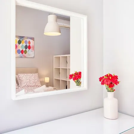 Apartment -malagasunapts- Vibrant Historic Centre *