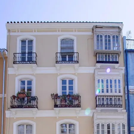 -malagasunapts- Vibrant Historic Centre Apartment Malaga